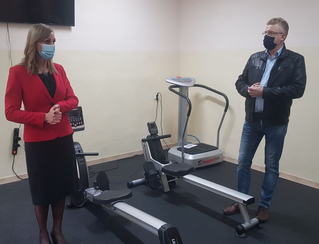 Uczniowie II LO mają nową salę fitness [wideo, zdjęcia]