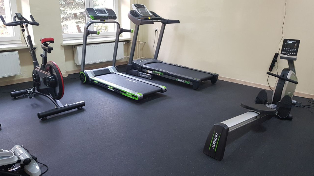 Uczniowie II LO mają nową salę fitness [wideo, zdjęcia]