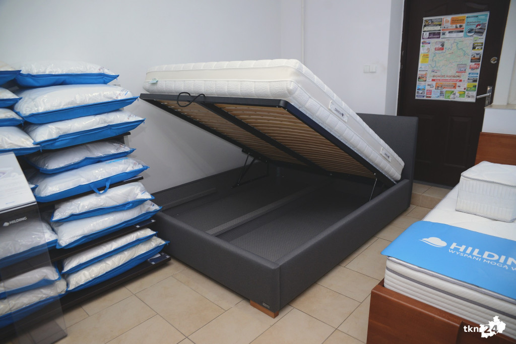 Reve Materace z ofertą jakościowych łóżek tapicerowanych [zdjęcia]