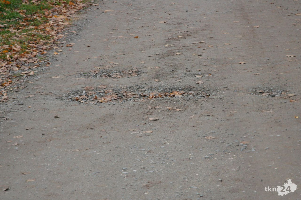 Gmina Ruda Maleniecka wyremontuje drogę do oczyszczalni ścieków [wideo, zdjęcia]