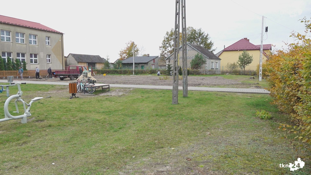 Zmieni się otoczenie szkoły w Dziebałtowie [wideo, zdjęcia]