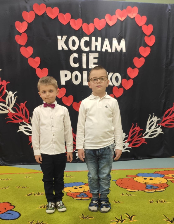 Kocham Cię Polsko! Przedszkole w Smykowie na Święto Niepodległości [wideo, zdjęcia]
