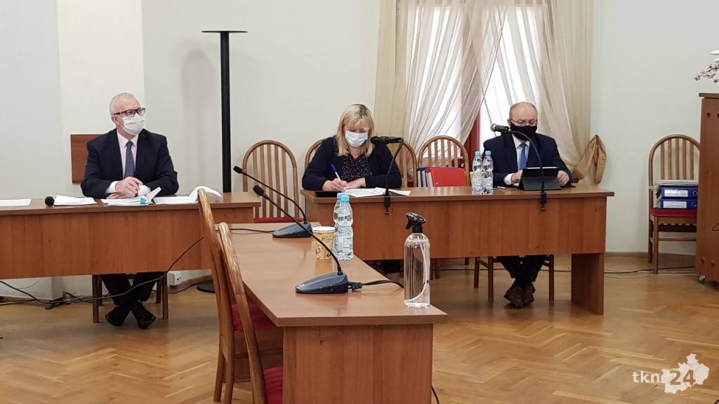 Sesja Rady Miejskiej: Obszerna debata nad stanem oświaty w gminie Końskie  [wideo, zdjęcia]