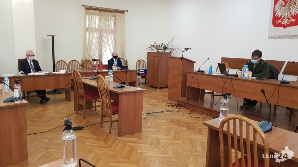 Sesja Rady Miejskiej: Obszerna debata nad stanem oświaty w gminie Końskie  [wideo, zdjęcia]