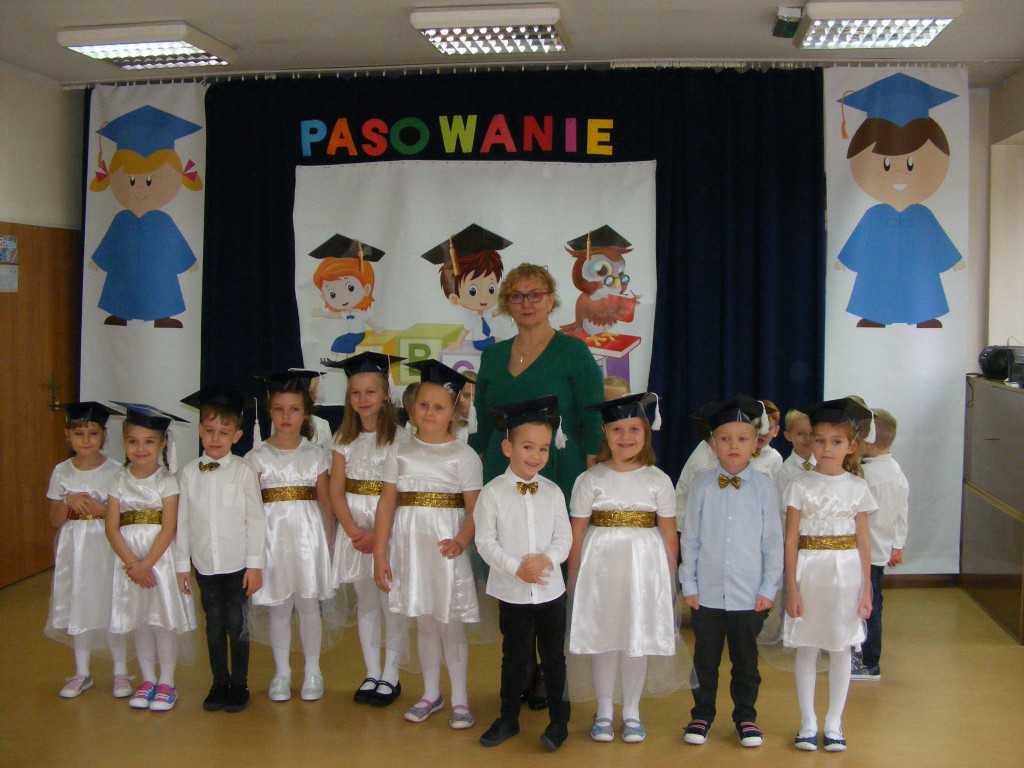 Pasowanie na zerówkowicza w Przedszkolu nr 2 w Końskich [zdjęcia]