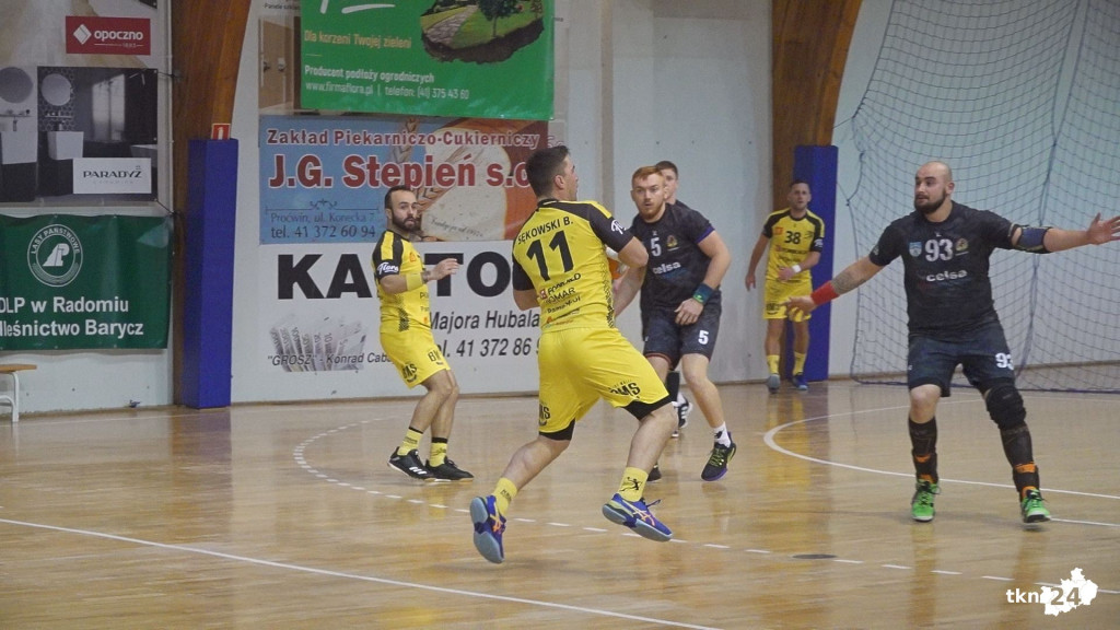 KSSPR przegrywa kolejne derby. Tym razem z KSZO [wideo, zdjęcia]