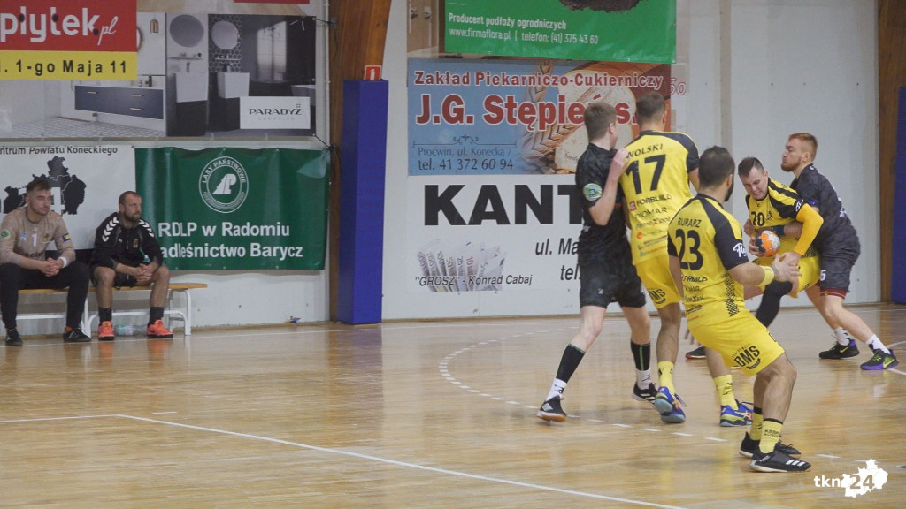 KSSPR przegrywa kolejne derby. Tym razem z KSZO [wideo, zdjęcia]