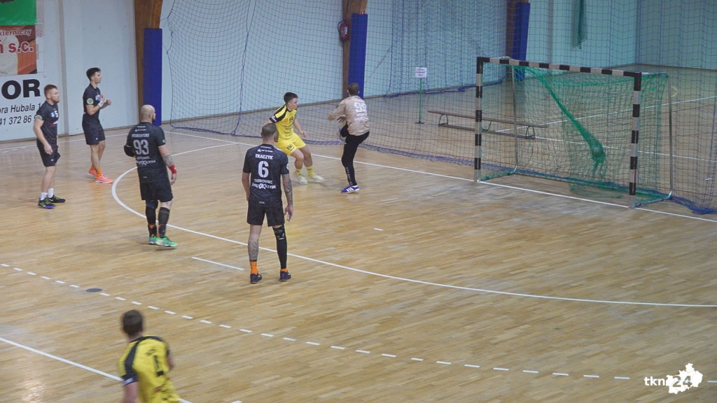 KSSPR przegrywa kolejne derby. Tym razem z KSZO [wideo, zdjęcia]