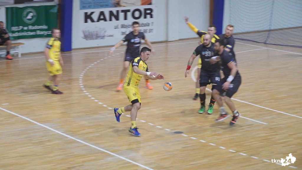 KSSPR przegrywa kolejne derby. Tym razem z KSZO [wideo, zdjęcia]