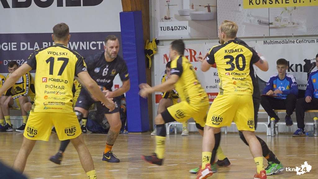 KSSPR przegrywa kolejne derby. Tym razem z KSZO [wideo, zdjęcia]
