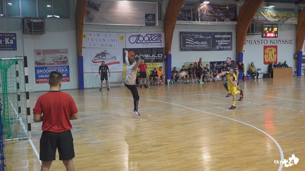 KSSPR przegrywa kolejne derby. Tym razem z KSZO [wideo, zdjęcia]