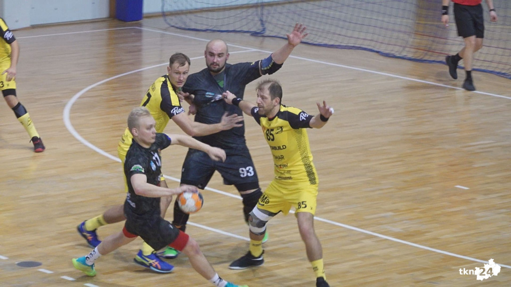 KSSPR przegrywa kolejne derby. Tym razem z KSZO [wideo, zdjęcia]