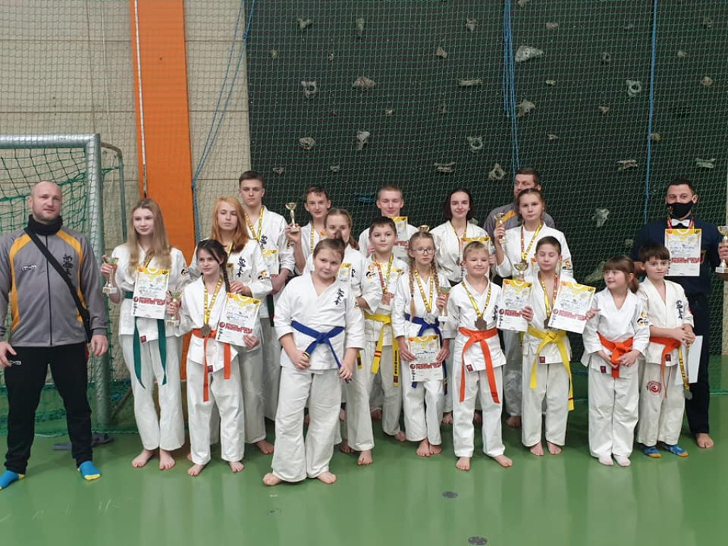 Świetny występ koneckich karateków na Polish Fighter Cup w Kole [wideo, zdjęcia]
