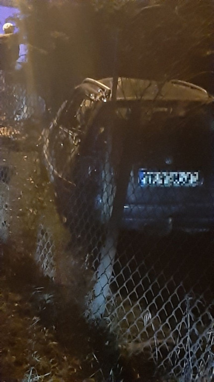 Auto wypadło z drogi w Pile w gminie Końskie