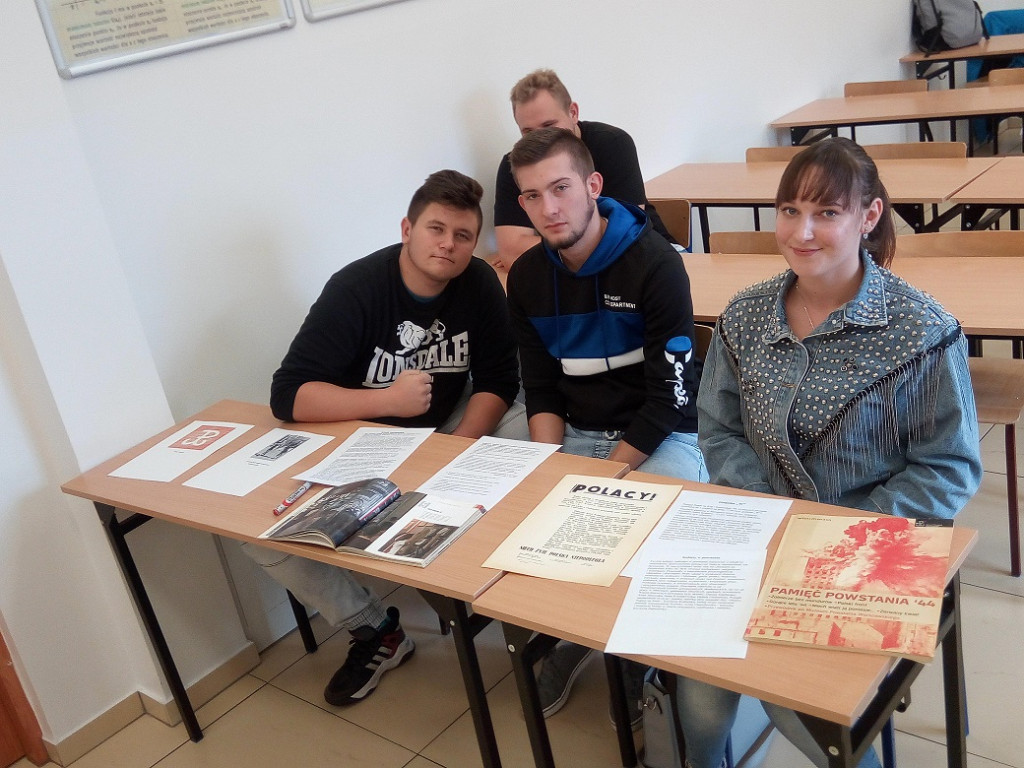 Poznali bliżej historię Powstania Warszawskiego [zdjęcia]