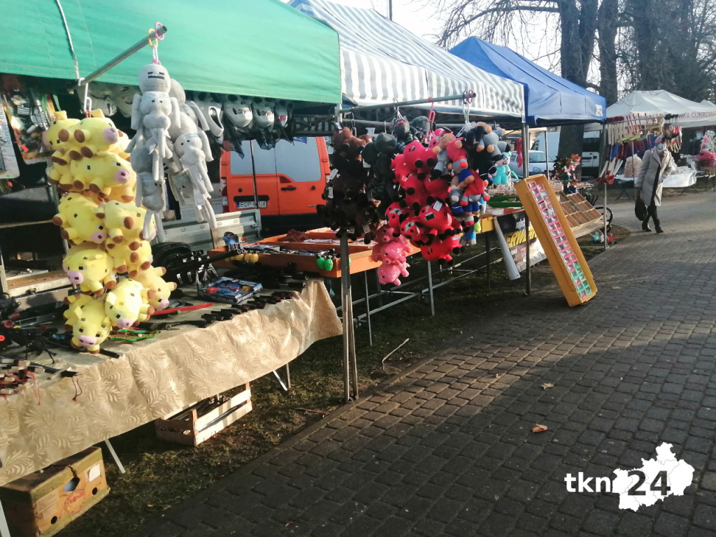 Tradycyjny odpust mikołajowy trwa w Końskich [fotorelacja]