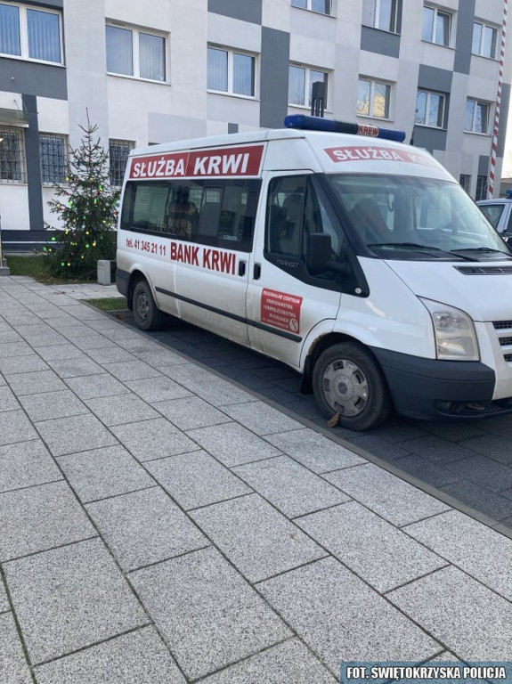 Policjanci z KPP Końskie oddawali krew [zdjęcia]