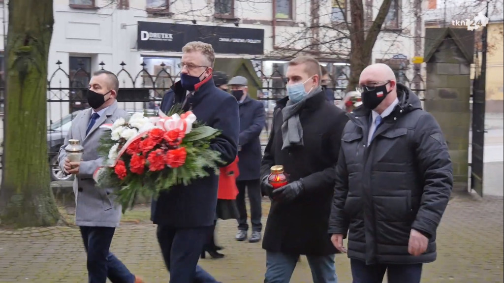 Końskie: Uroczystą mszą uczcili 39. rocznicę wprowadzenia Stanu Wojennego [wideo, zdjęcia]