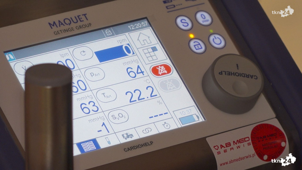 Szpital otrzymał aparat do ECMO. To urządzenie zastępuje płuca i serce [wideo, zdjęcia]