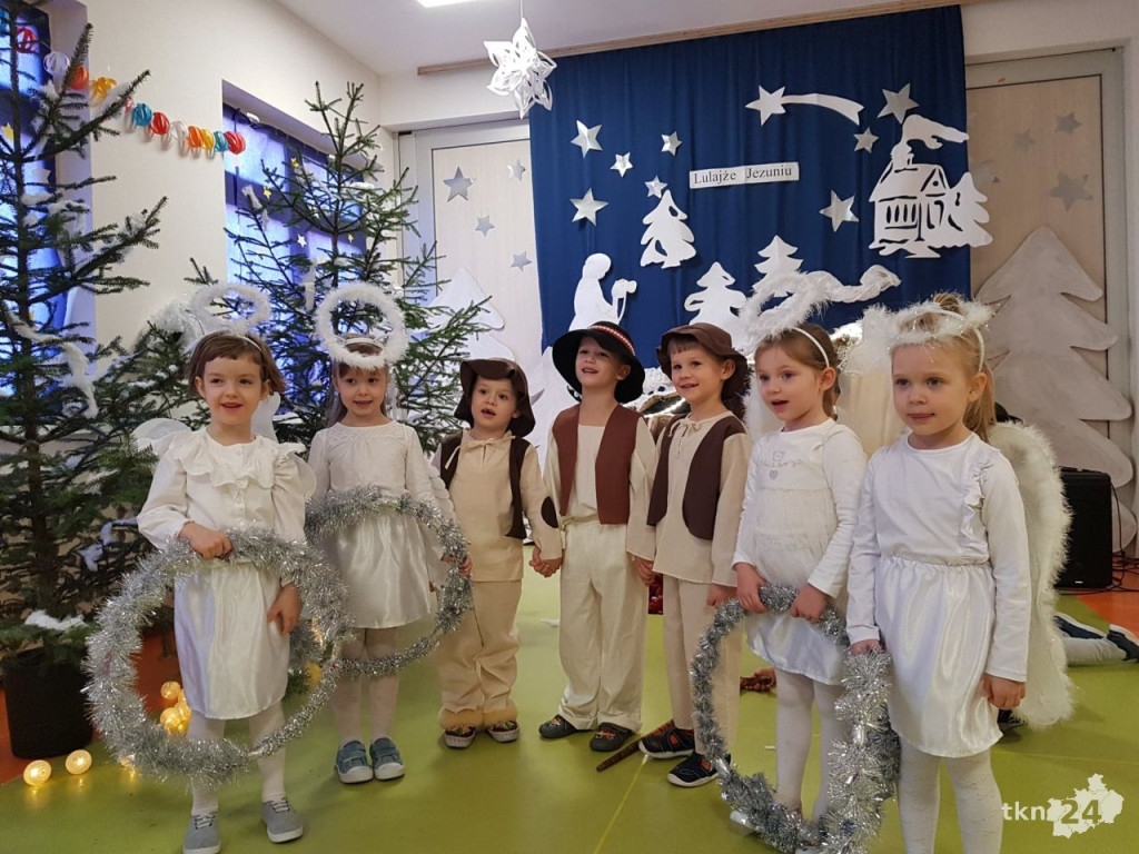 Tradycyjne jasełka w Przedszkolu w Pomykowie [wideo, zdjęcia]
