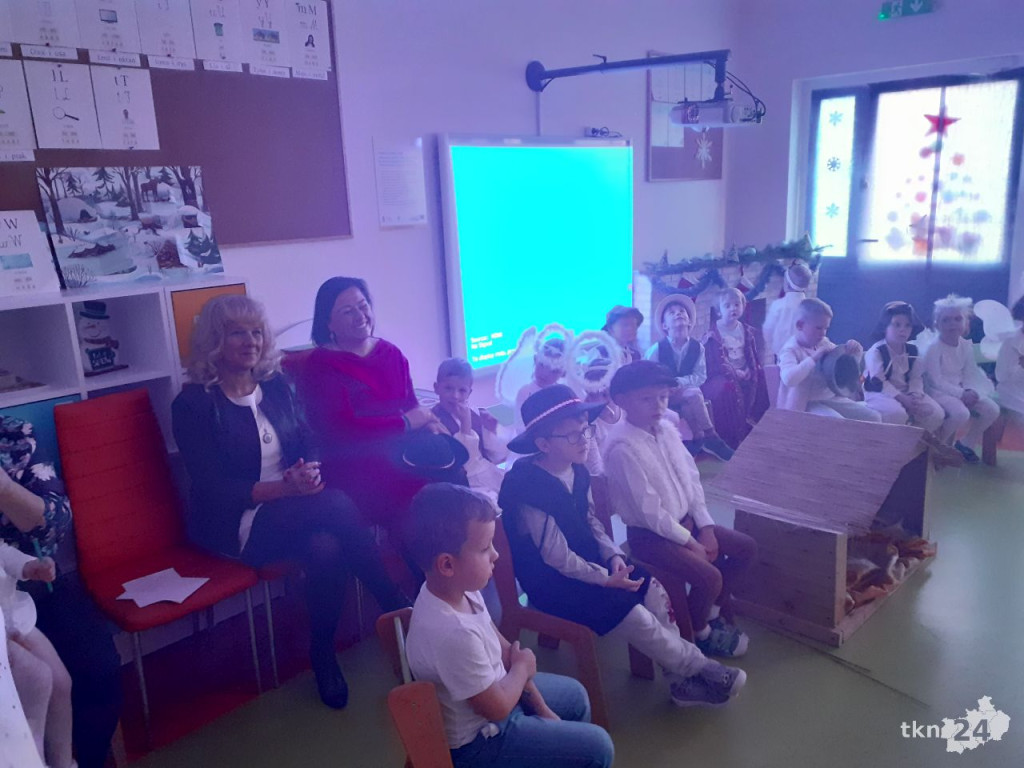 Tradycyjne jasełka w Przedszkolu w Pomykowie [wideo, zdjęcia]