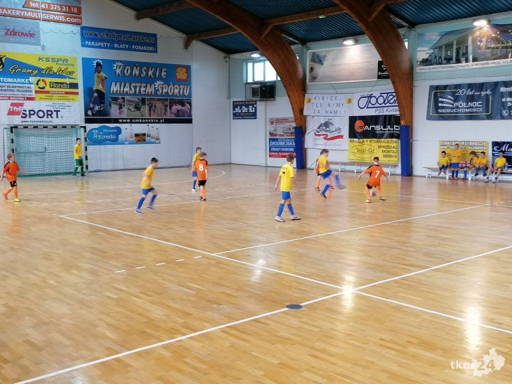 Młodzi piłkarze walczyli o Puchar Prezesa ŚZPN [wideo, zdjęcia]