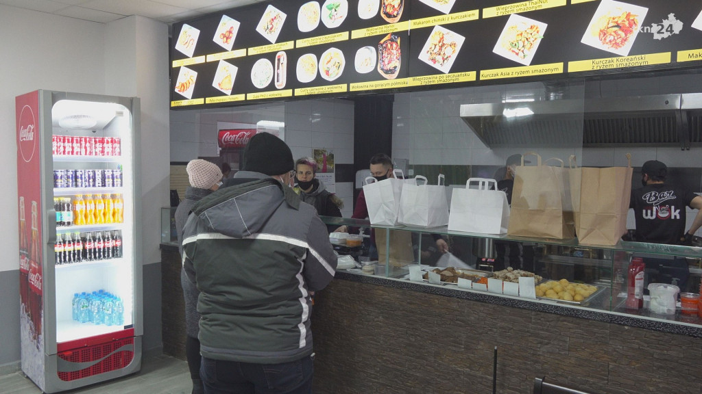 Wietnamska kuchnia ruszyła w Końskich. Spróbujcie Asia WOK [wideo]