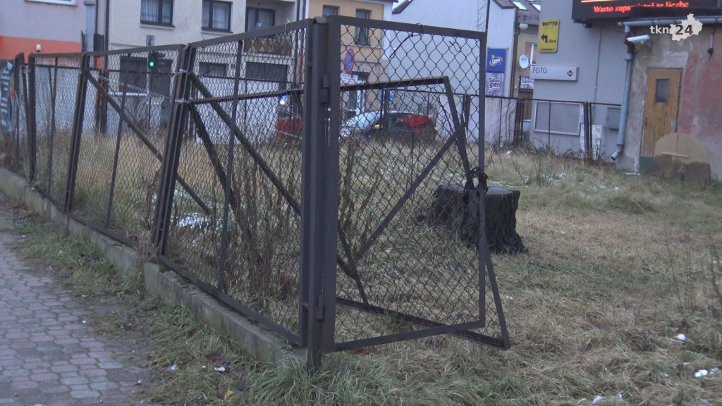 Końskie: Obdrapane kamienice i pustostany. Co z nimi można zrobić? [wideo, zdjęcia]
