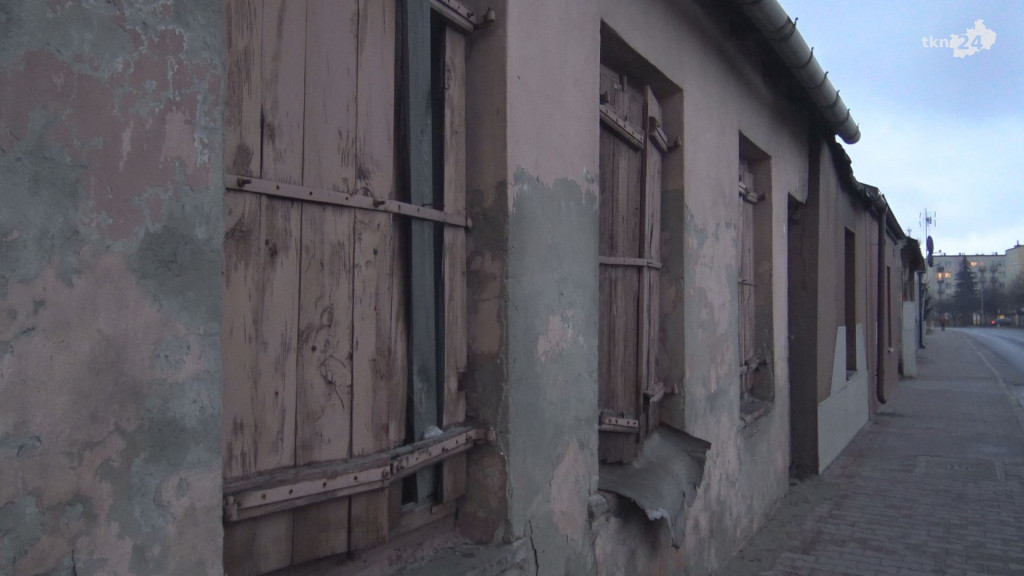 Końskie: Obdrapane kamienice i pustostany. Co z nimi można zrobić? [wideo, zdjęcia]