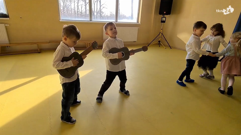 Dzieci z Bajkowej Krainy dla kochanych dziadków i babć [wideo, zdjęcia]