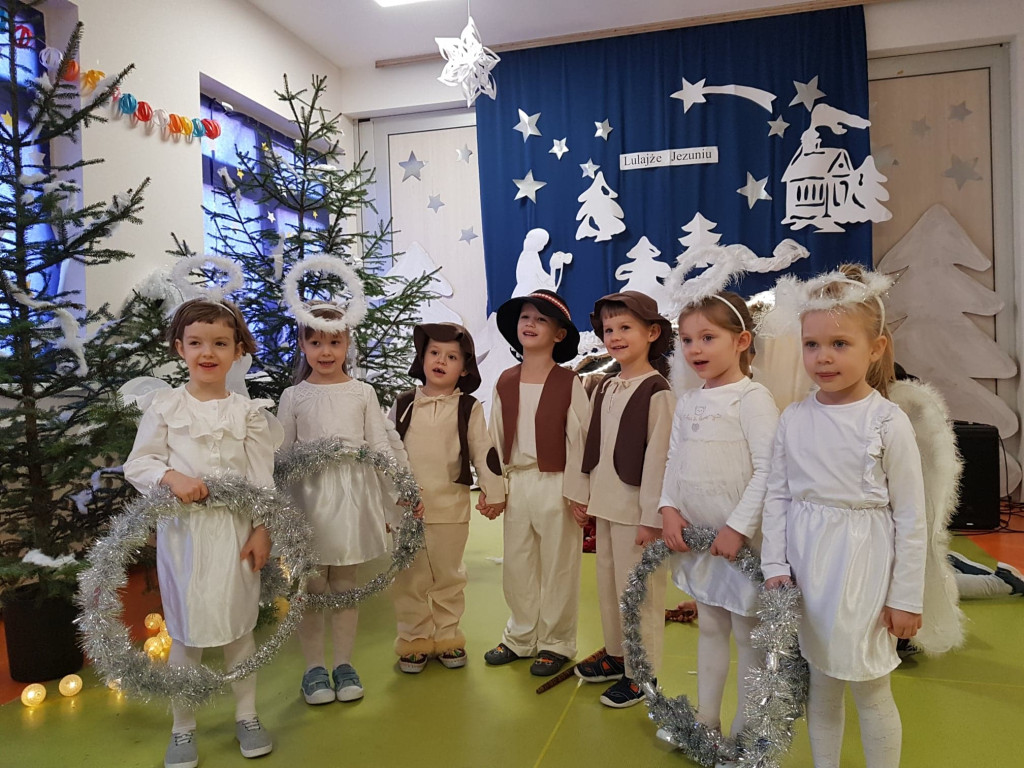 Nowe Przedszkole z Pomykowa bawi i uczy w znakomitych warunkach [wideo, zdjęcia]