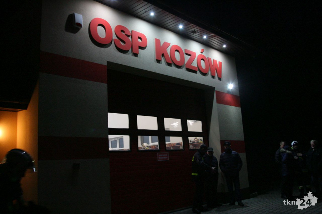 OSP Kozów powitała nowy wóz strażacki! [wideo, zdjęcia]