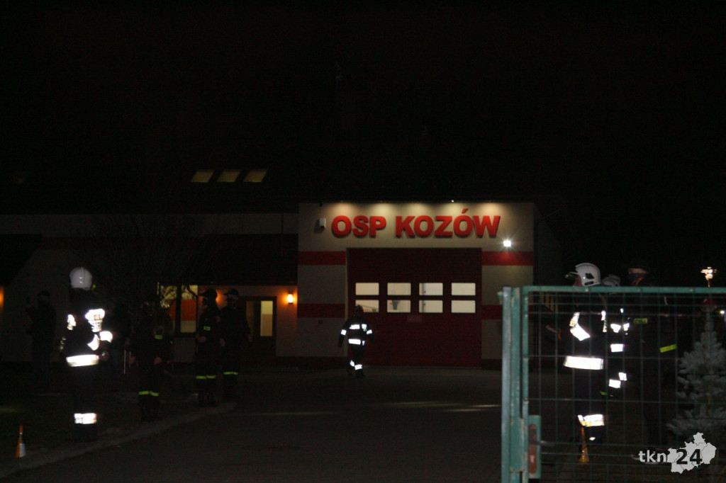 OSP Kozów powitała nowy wóz strażacki! [wideo, zdjęcia]
