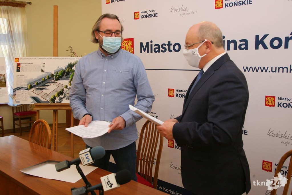 Końskie: Umowy na rynek, muzeum i park podpisane! [WIDEO, zdjęcia]