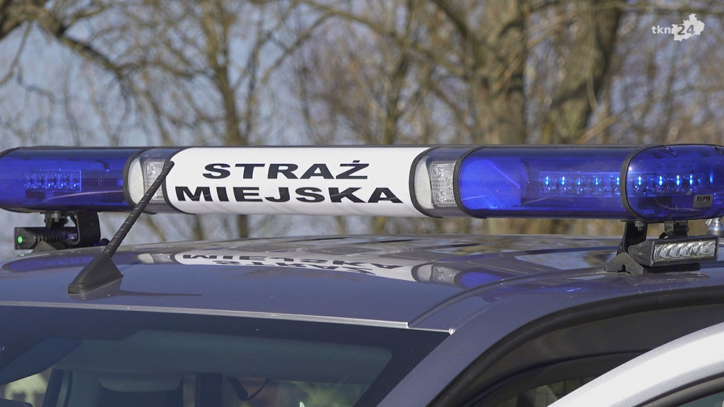 Konecka straż miejska ma nowe auto [wideo, zdjęcia]