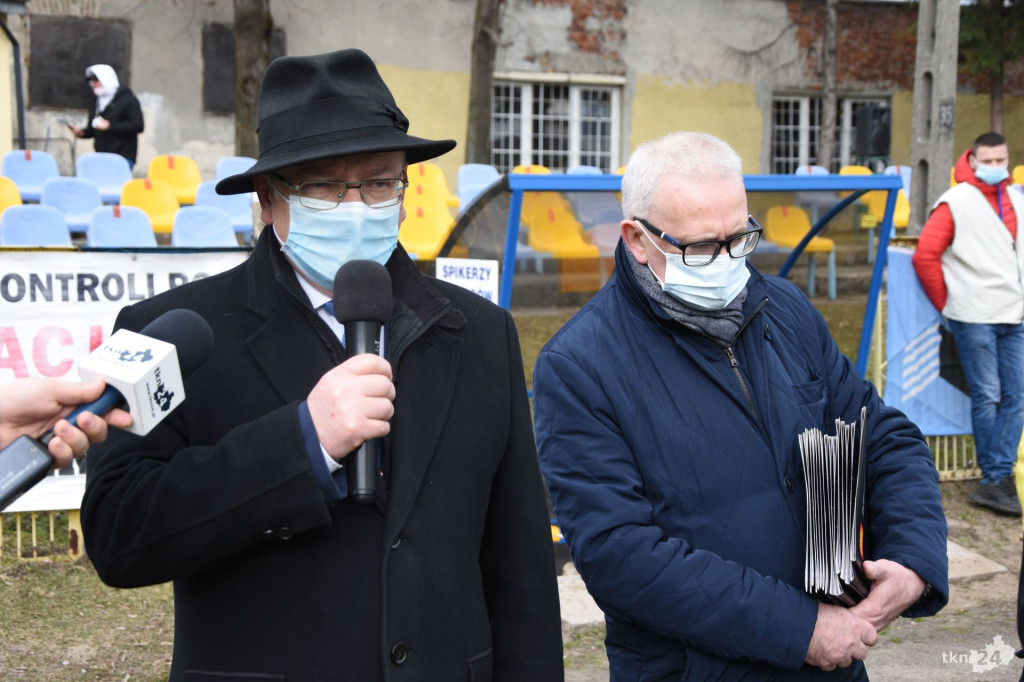 Pierwszy mecz rundy wiosennej Neptuna na remis. Piłkarze ze stypendiami [wideo, zdjęcia]