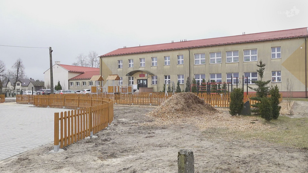 W Dziebałtowie ma być przedszkole z prawdziwego zdarzenia [wideo, zdjęcia]