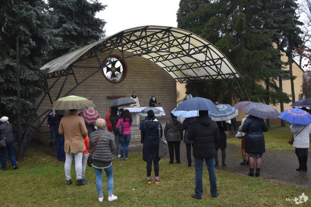 W koneckich parafiach tradycyjnie poświęcono pokarmy [fotorelacja]