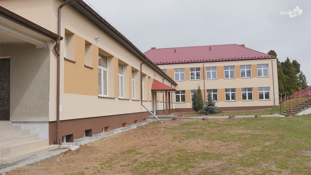 Termomodernizacja SP w Czermnie zmierza ku końcowi [wideo, zdjęcia]