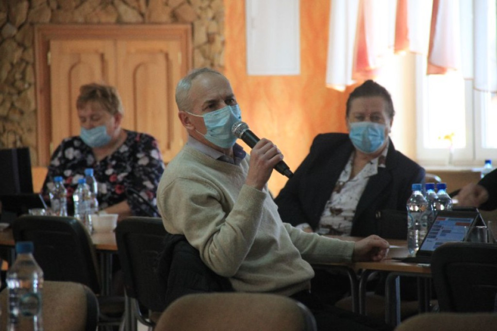 Radoszyccy radni rozmawiali o funduszu sołeckim i pomocy niepełnosprawnym [zdjęcia]