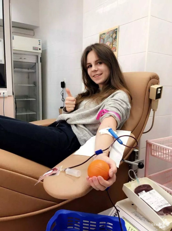 `Pomagamy pomagać`. Tak działa wolontariat w II LO [zdjęcia]