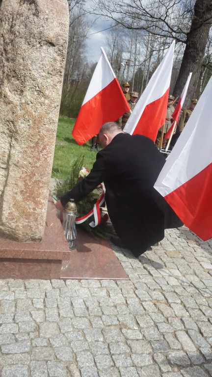 Rajd Hubalczyków w Zychach na 81. rocznicę śmierci Hubala [wideo, zdjęcia]