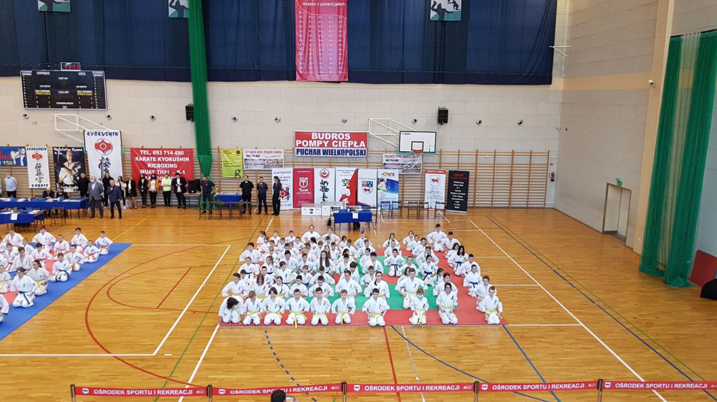 Karatecy z Niekłania Wielkiego z 4 medalami w Turku [zdjęcia]