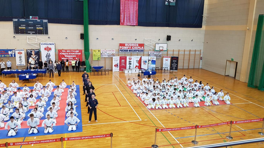 Karatecy z Niekłania Wielkiego z 4 medalami w Turku [zdjęcia]