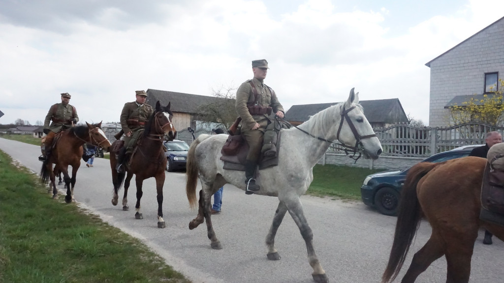 Rajd Hubalczyków w Zychach na 81. rocznicę śmierci Hubala [wideo, zdjęcia]