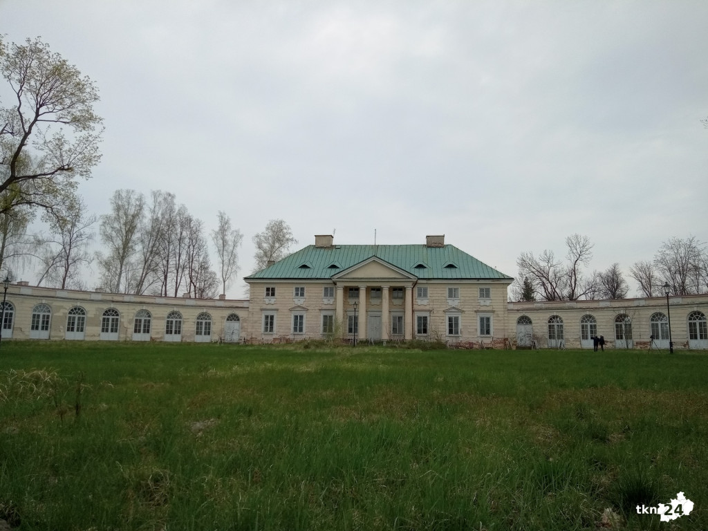 Powiat rajdem rowerowym uświetnił obchody 230 rocznicy Uchwalenia Konstytucji 3 Maja [wideo, zdjęcia]