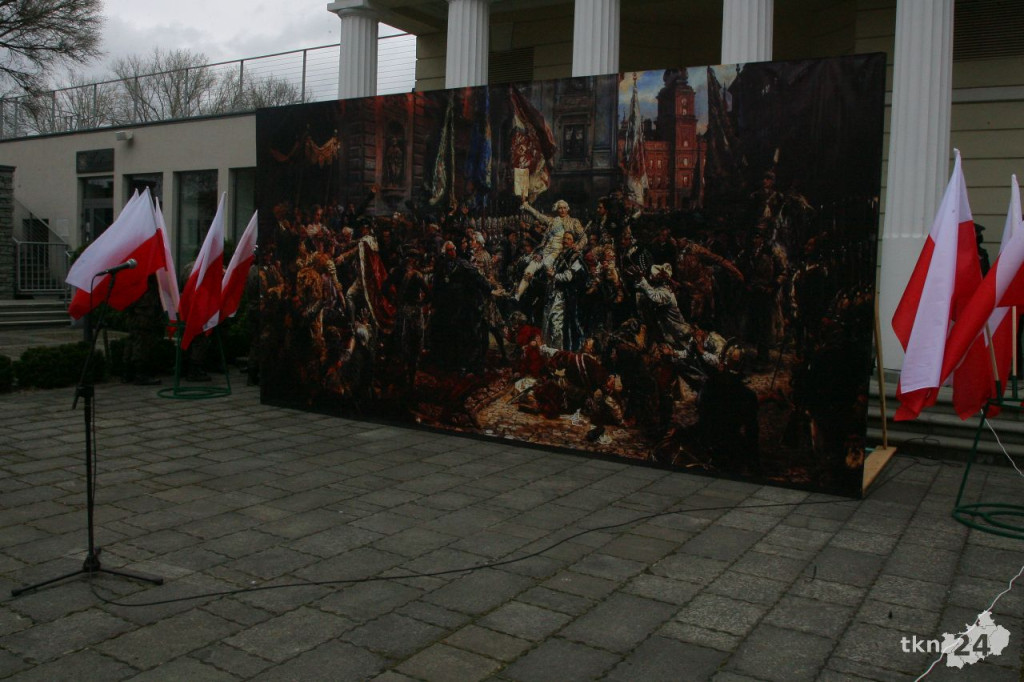 Vivat Maj! Skromne, ale podniosłe uroczystości w Końskich [wideo, fotorelacja]