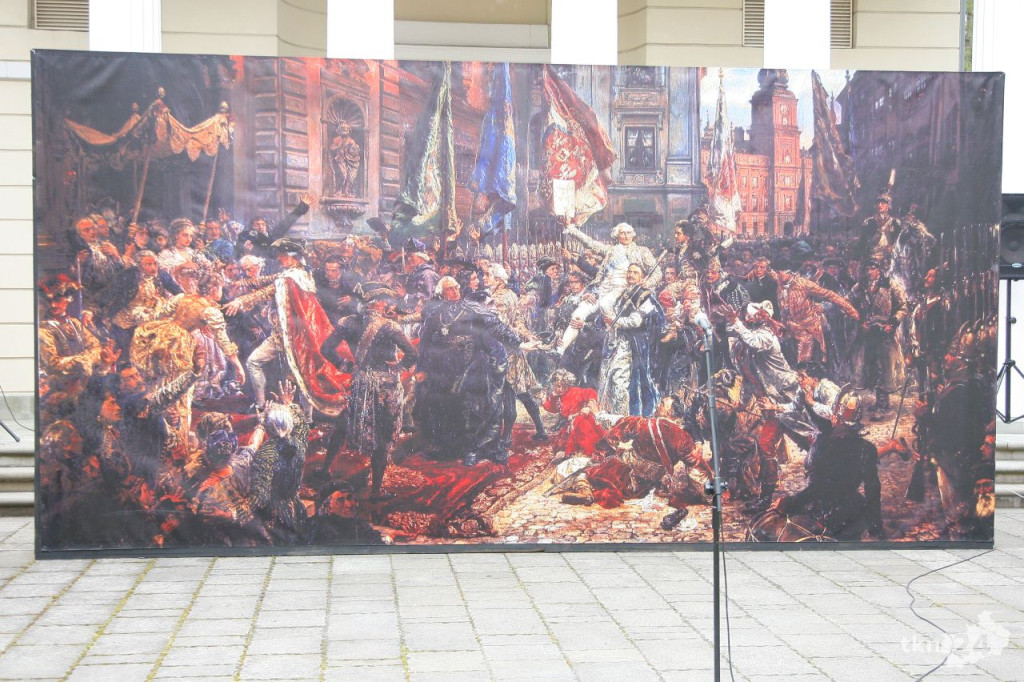 Vivat Maj! Skromne, ale podniosłe uroczystości w Końskich [wideo, fotorelacja]
