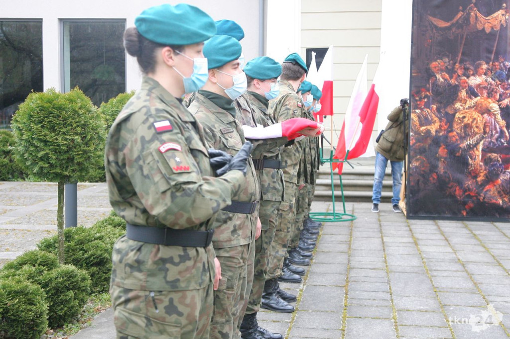 Vivat Maj! Skromne, ale podniosłe uroczystości w Końskich [wideo, fotorelacja]