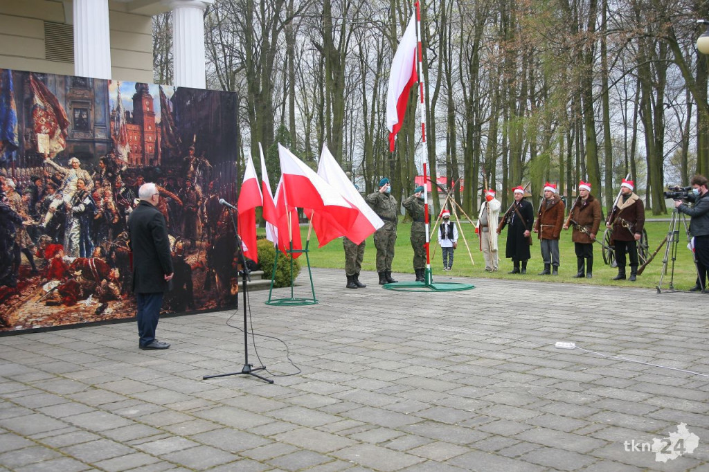 Vivat Maj! Skromne, ale podniosłe uroczystości w Końskich [wideo, fotorelacja]